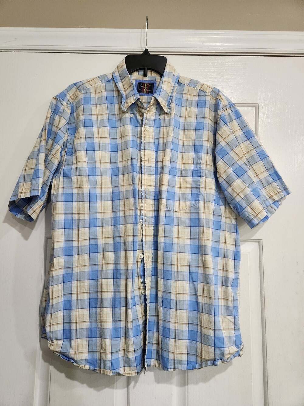 Arrow Men's Short Sleeve Button-Front Plaid Shirt